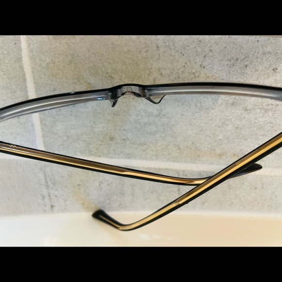 Authentic Christian Dior eyeglasses with original box, card and cloth. - Picture 4 of 8